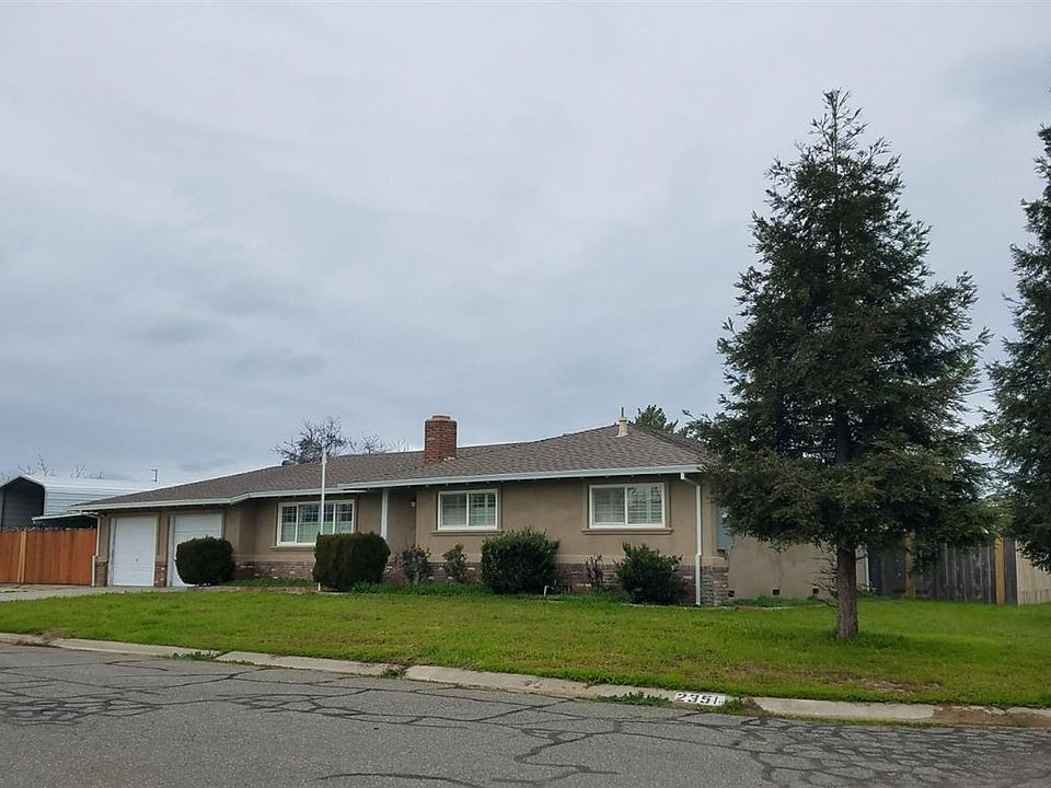 1st image of 2351 Capistrano St