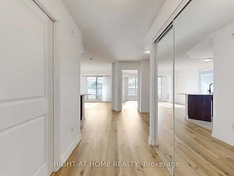 760 Sheppard Ave W #212 — Photo 32