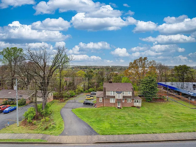 1425 College Heights Rd — Photo 25