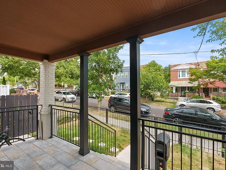 6314 7th St NW #UPPER LEVEL — Photo 42