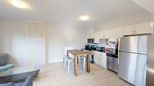 323 Besserer St #3-R02 Photo 1