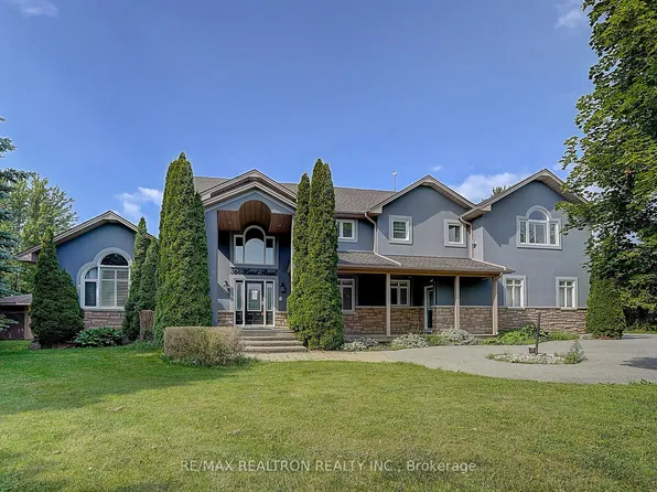99 Hurd St, Oshawa, ON L1H 0M3