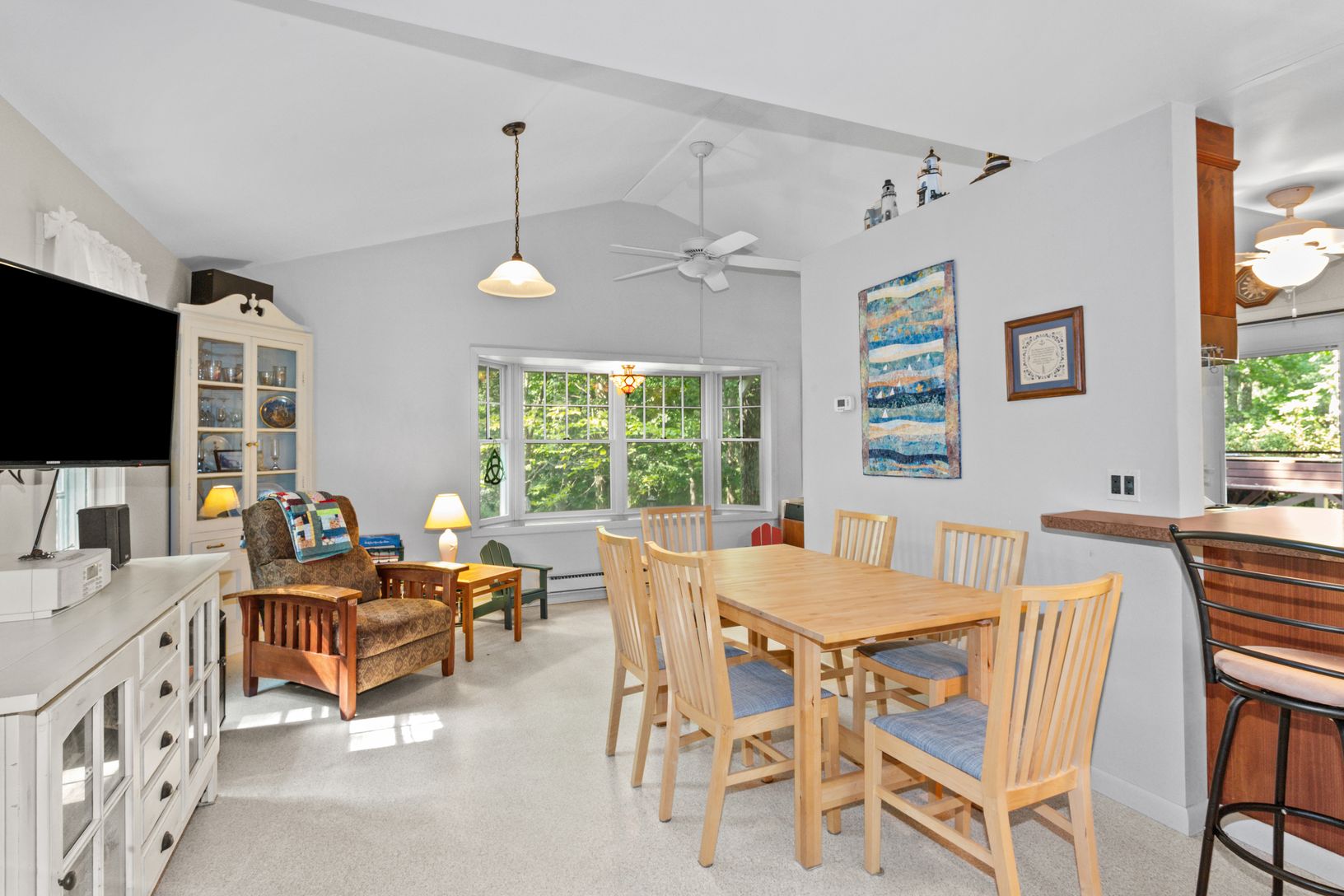  Dining & Living