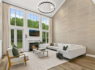 1427 Old Country Rd #1BHMP7, Plainview, NY 11803