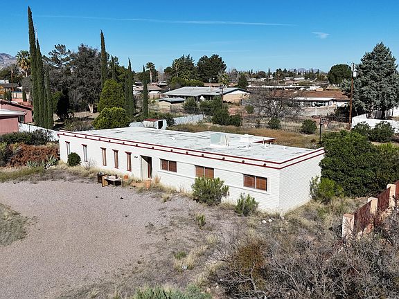2nd image of 932 CACTUS WREN Lane