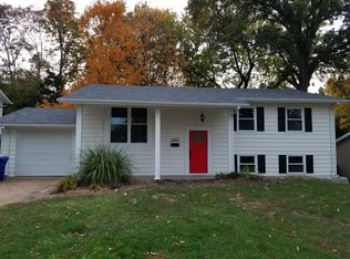 3369 Bristol Hall Dr, Bridgeton, MO 63044