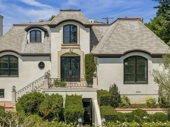 1335 Club View Dr, Los Angeles, CA 90024