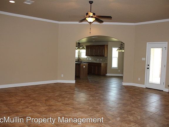 5th image of 1136 Wren Cir