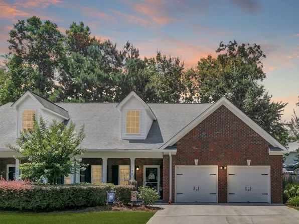 135 Steeple Point Ct, Summerville, SC 29485