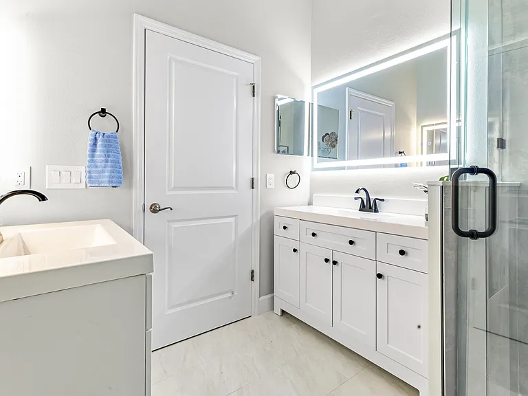 2047 Roselawn St #2047 — Photo 7