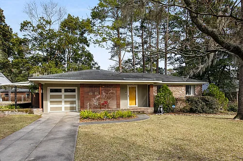 624 Jackson Blvd Photo 1