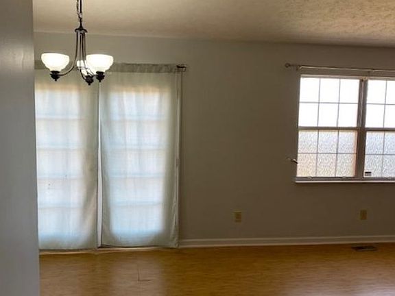 Livingroom 1-N_03242022