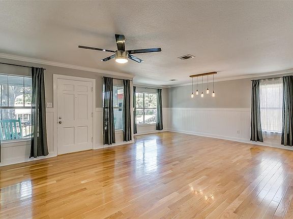 4th image of 3808 Harley Ave