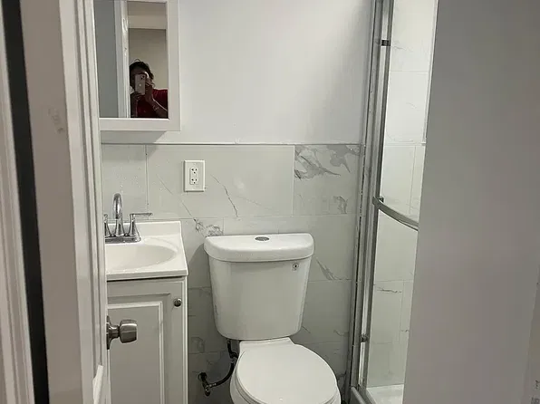 2213 Belmont Ave #1B, Bronx, NY 10457