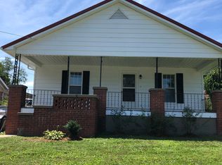 910 Princeton St, Providence, KY 42450