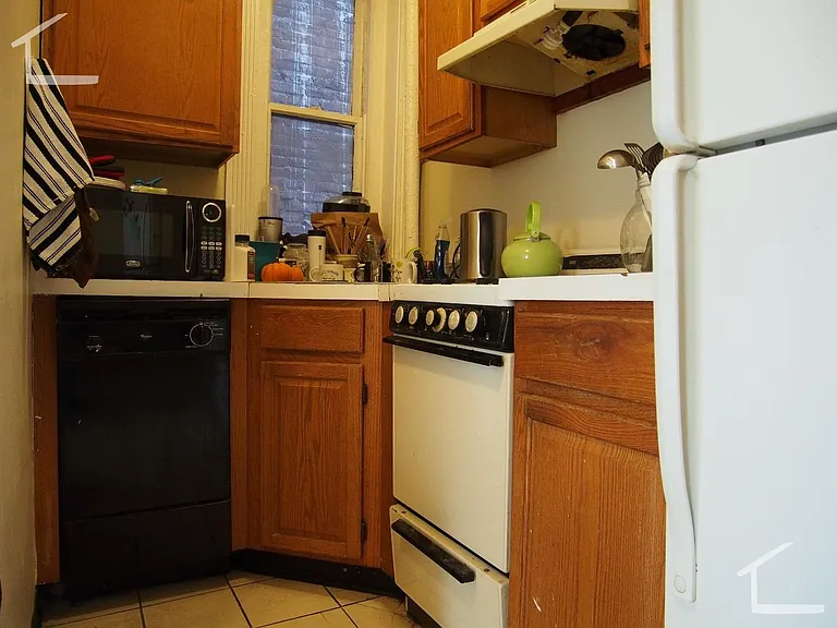 463 Park Dr #16 — Photo 2