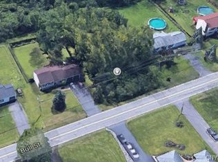 7788 Bull St, Bridgeport, NY 13030