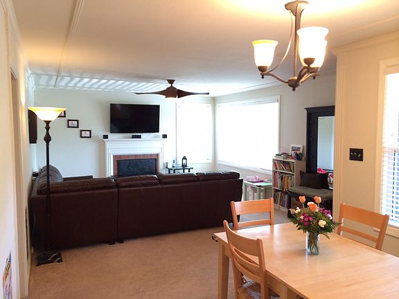 4th image of 2660 San Carlos Ave