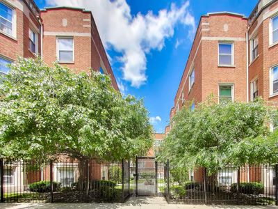 1624 W Columbia Ave APT 3N, Chicago, IL, 60626