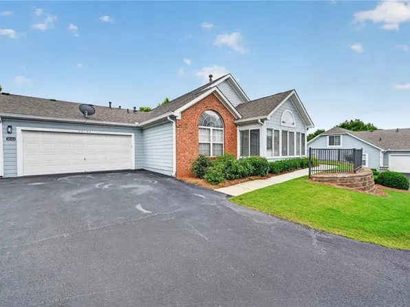35104 Harvest Ridge Ln #35, Alpharetta, GA 30022
