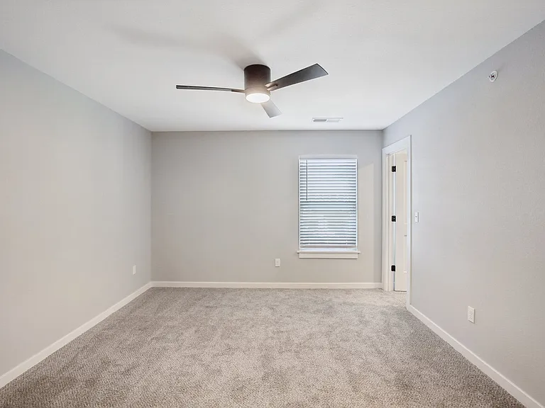 Greenwood Townhomes — Photo 41