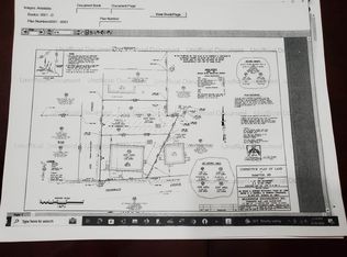 8 Ash St, Hampton, NH 03842