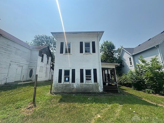 1st image of 1561 Mound St