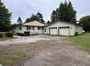 491 Brown Rd, Standish, MI 48658