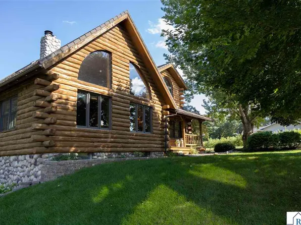 45493 Jeremy Dr, New Ulm, MN 56073