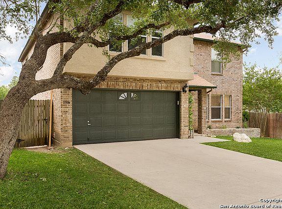 2nd image of 11906 Altamonte Oaks