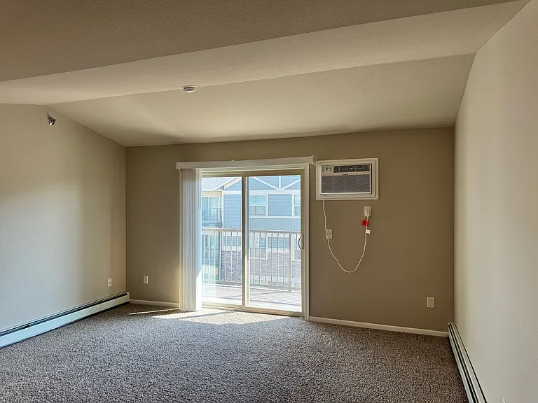 Aspen Trail Apartments — Photo 18