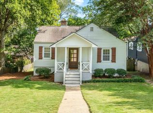 2319 English Village Ln, Mountain Brook, AL 35223