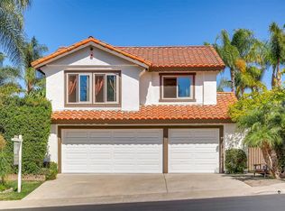 1973 Casablanca Ct, Vista, CA 92081