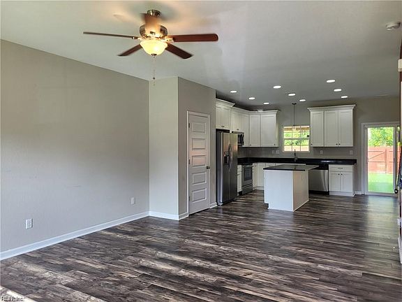 2nd image of 2030 Nansemond Pkwy