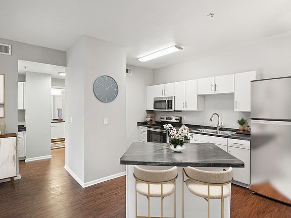 5th image of 10550 E Iowa Ave #2-202