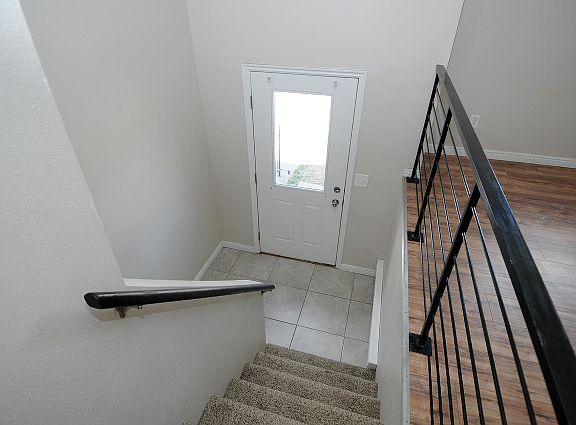 3rd image of 3727 S Bronco Cir