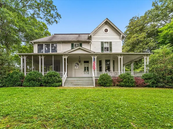 1102 Woodward Ave, Athens, TN 37303