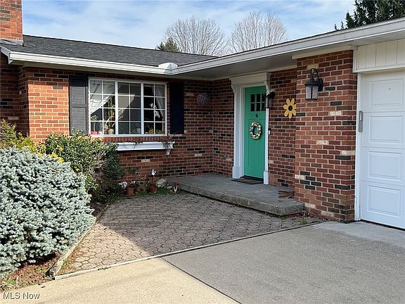 4th image of 104 Heiss Dr