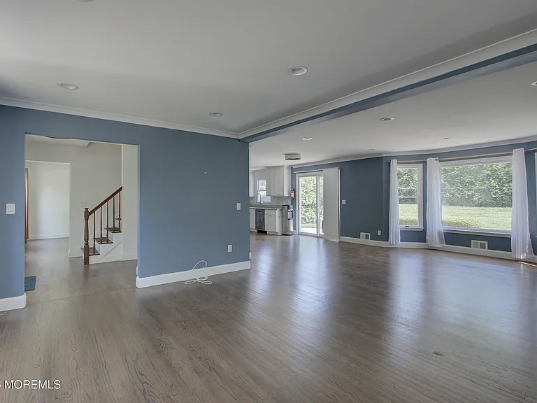 220 Branch Ave — Photo 39