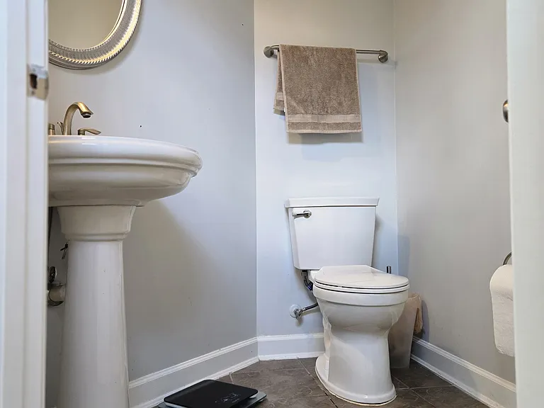 11935 Little Seneca Pkwy — Photo 16