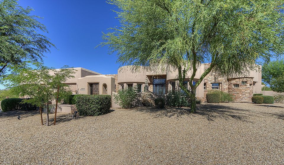 1st image of 39009 N Fernwood Ln