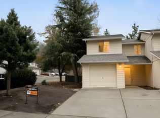 1058 Ridgefield Ct, Stayton, OR 97383