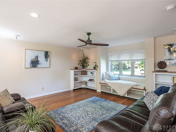 5th image of 2531 Kewanna Ln