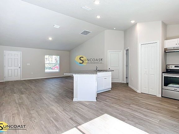 2nd image of 15542 SW 46th Cir