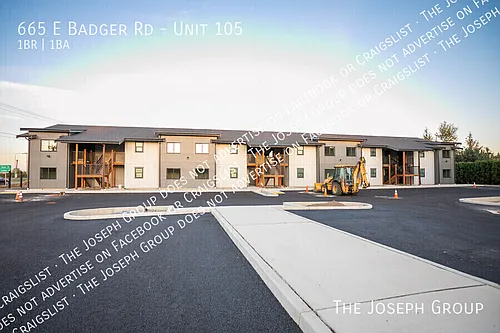 665 E Badger Rd Photo 1