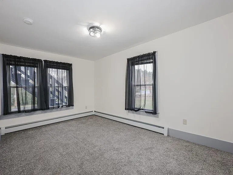 3 Clark Rd — Photo 6