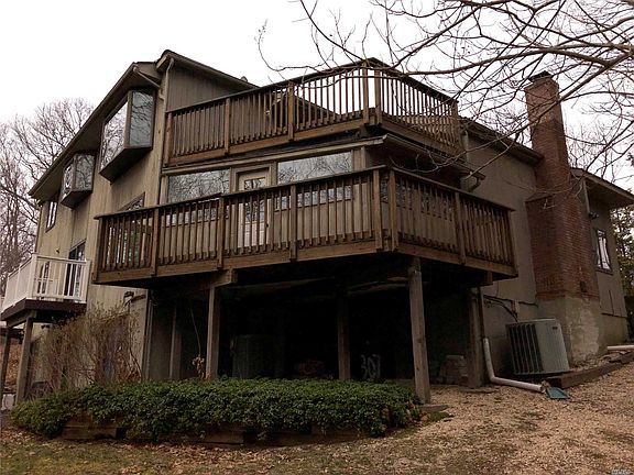 4th image of 7 Oakwood Dr W