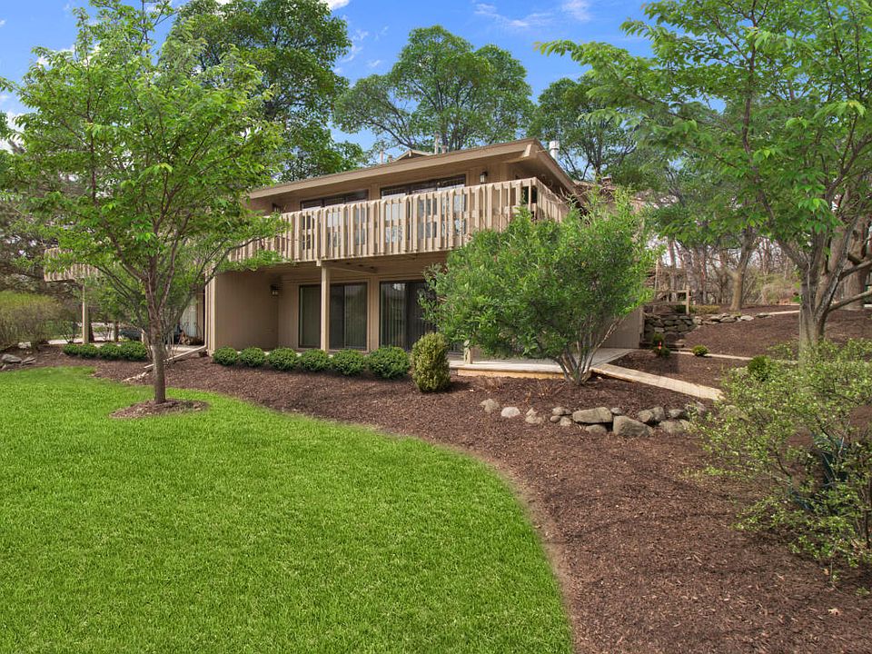 1st image of 603 Country Club Dr #C