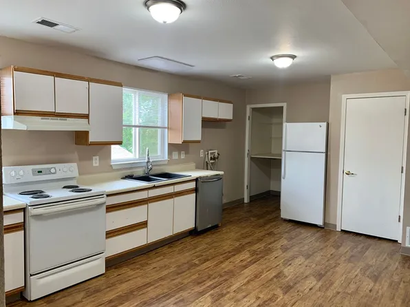 1443 Centennial Drive, 1443 Centennial Dr #C, Longmont, CO 80501