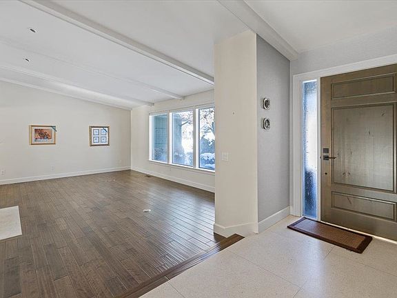 2nd image of 311 W 32nd Ave